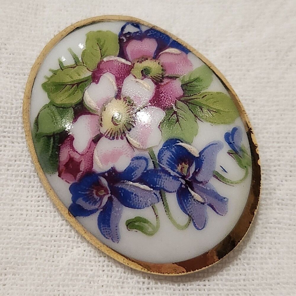 Limoges Made In France Porcelain Oval Floral Gold Rimmed Vintage Brooch Pin READ